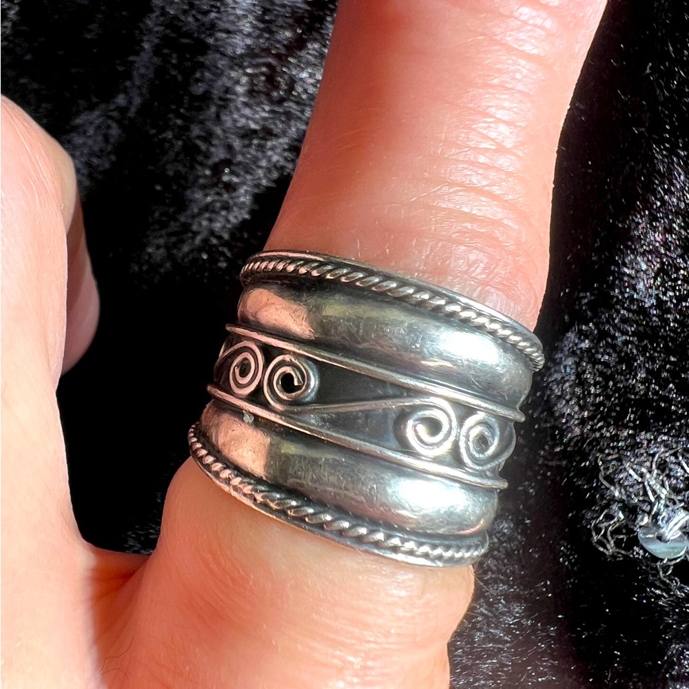 Sterling Silver Scroll Design Ring - image 2